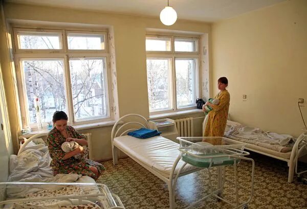 Специалисты Научного центра акушерства, гинекологии и перинатологии им. академик