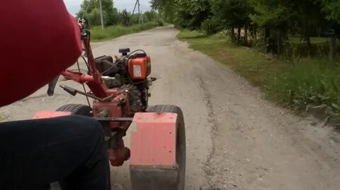 Мотоблок чихает