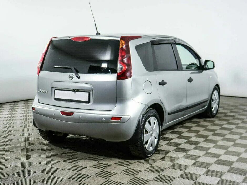 Nissan tiida 2011. Ниссан автомат отзывы владельцев. Nissan tiiba 2012. Ниссан автомат отзывы владельцев. Nissan tiida1.