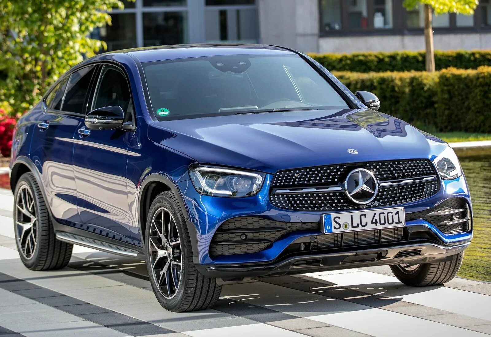 Glc mm. Мерседес бенц glk coupe 2025. glc mercedes купе 2025. glc coupe 2025. мерседес бенц glc купе 2025.