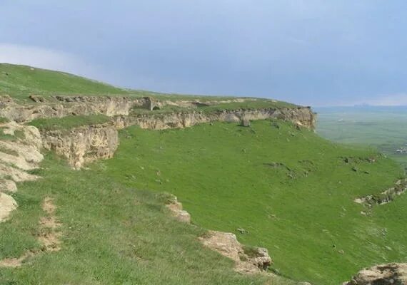 Рим гора Учкекен. Рим гора в Карачаево Черкесии. Рим-гора древний город-крепость. Рим гора Кисловодск.