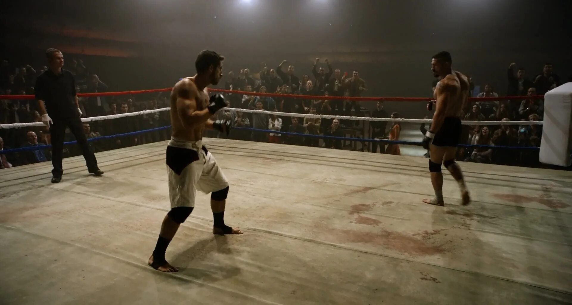 Неоспоримый 1 на русском языке. Обсуждению не подлежит/undisputed (2002). неоспоримый 4 бои. неоспоримый 1.