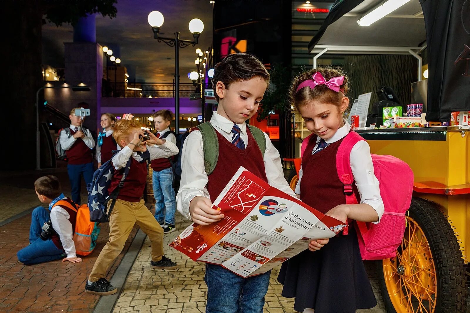 Kidzania dubai mall. кидзания хорошо. Kidzania в москве авиапарк. кидзания хорошо. Kidzania.