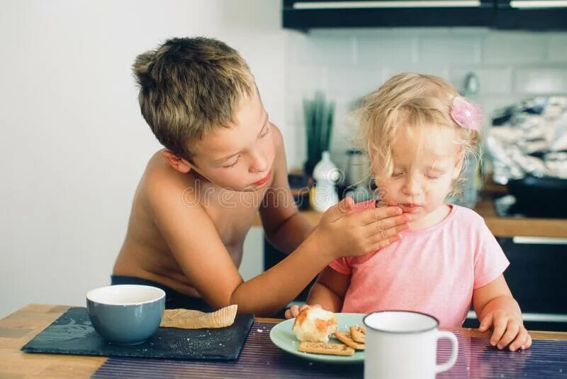 After a little. Look after your brother/sister. look after. брат заботится о сестре. картинка look after brother.