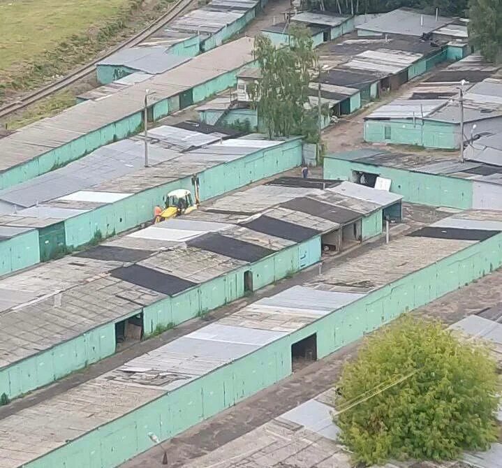 в москве снесли гаражи.