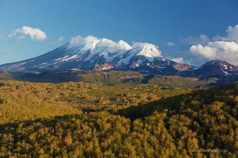 Здесь можно любоваться горными ландшафтами
