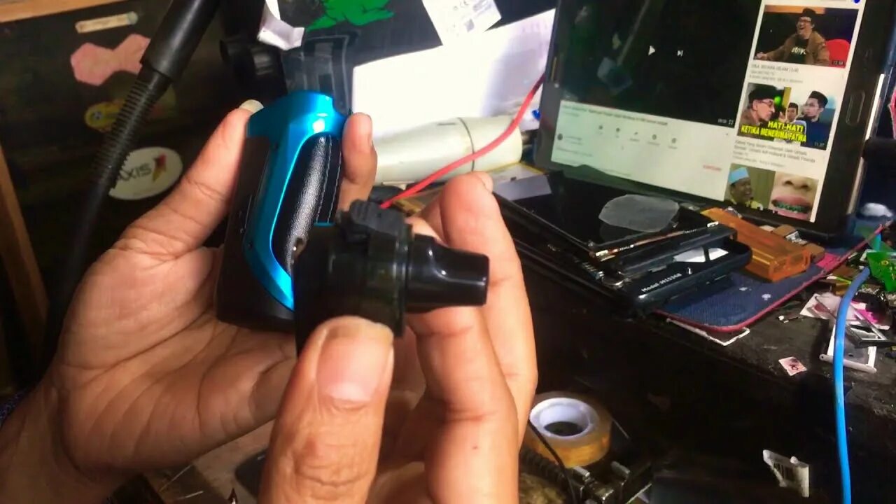 Как разобрать буст 2. Aegis boost зарядка. аегис буст разъем зарядки. аегис буст ле гнездо зарядки. аегис буст порт зарядки.