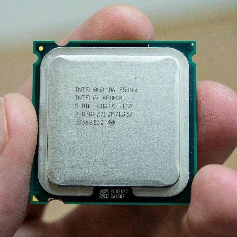 Лучший intel xeon e5. Xeon x5440. процессор xeon e5440. intel xeon x5460. xeon 5440.
