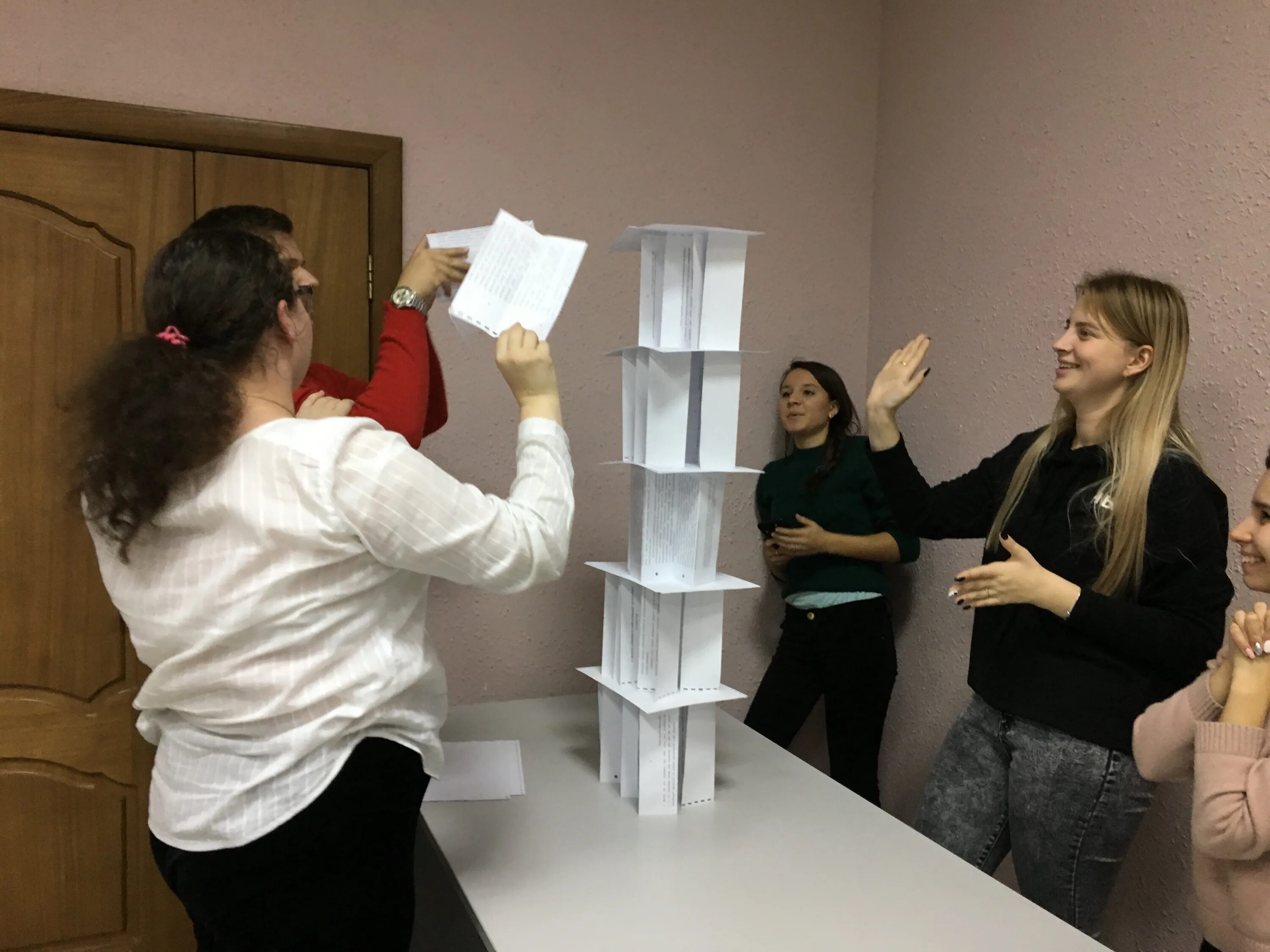 Тренинг для 4 класса. Командообразование тренинг. тренинг по командообразованию для студентов. тренинг на командообразование в школе. план тренинга на командообразование.