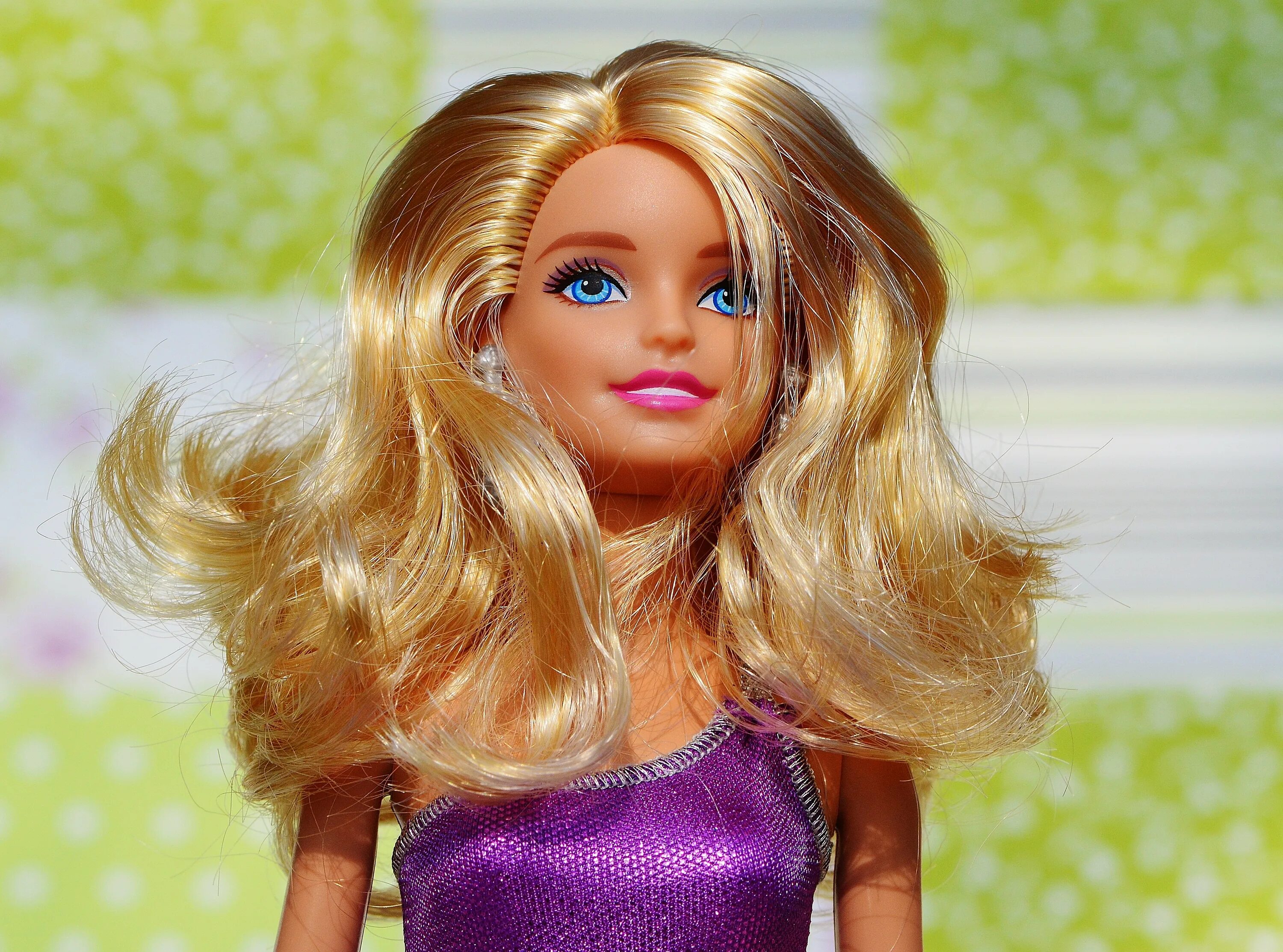 Барби сьюзен энтони. Ultimate barbie marianna. Барби сигнатур. Женщины куклы барби. Барби inspiring women.