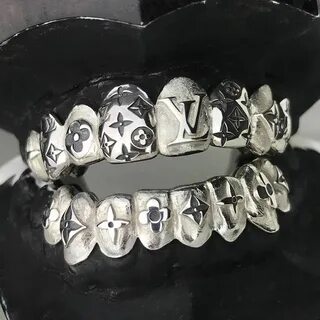 Серебряные зубки
