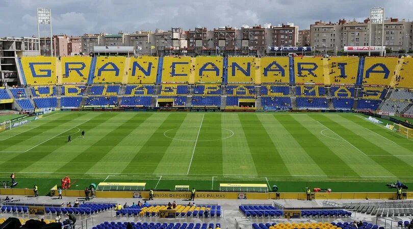 Футбольного клуба пальмас. ФК las Palmas. Эмблема Лас Пальмас. Лас-Пальмас логотип. Las Palmas FC logo PNG.