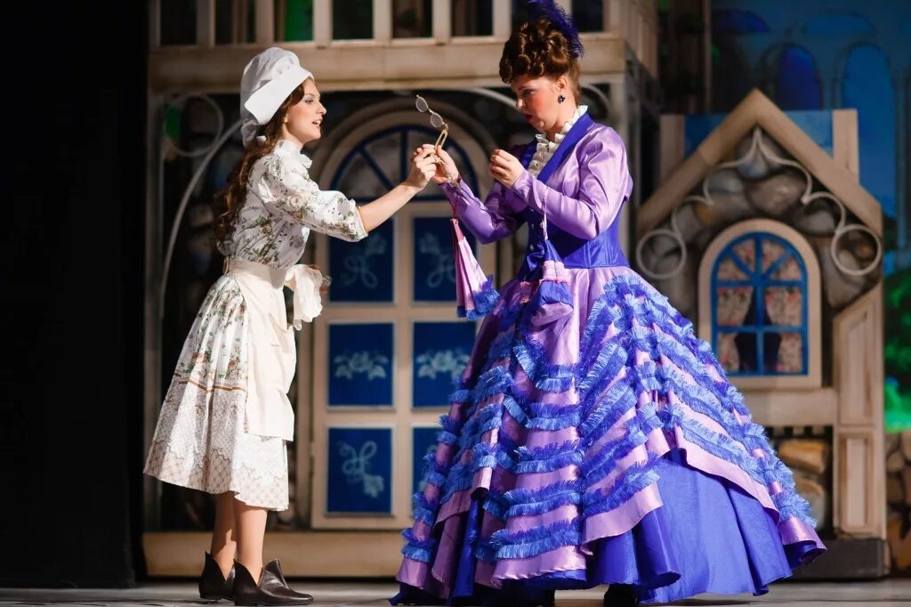 12 стульев постановка в театре. Тюз тула спектакли. Тюз тула афиша на январь. Тульский областной театр юного зрителя. Тульский областной театр юного зрителя.