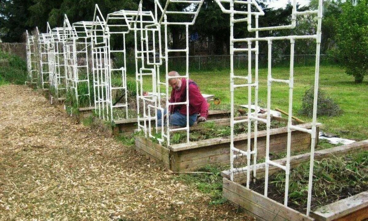 Уличная мойка для дачи. Полезные конструкции. Теплица своими руками из подручных материалов. Самоделки для дачи. Придумки для дачи.