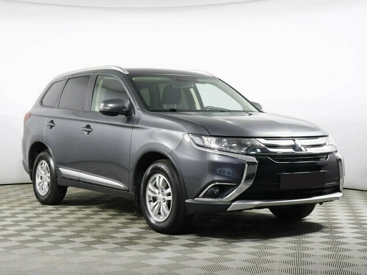 4wd 2017. Mitsubishi outlander gg2w. Nissan terrano iii (d10). Toyota harrier 4wd 2017. Мицубиси аутлендер серый.