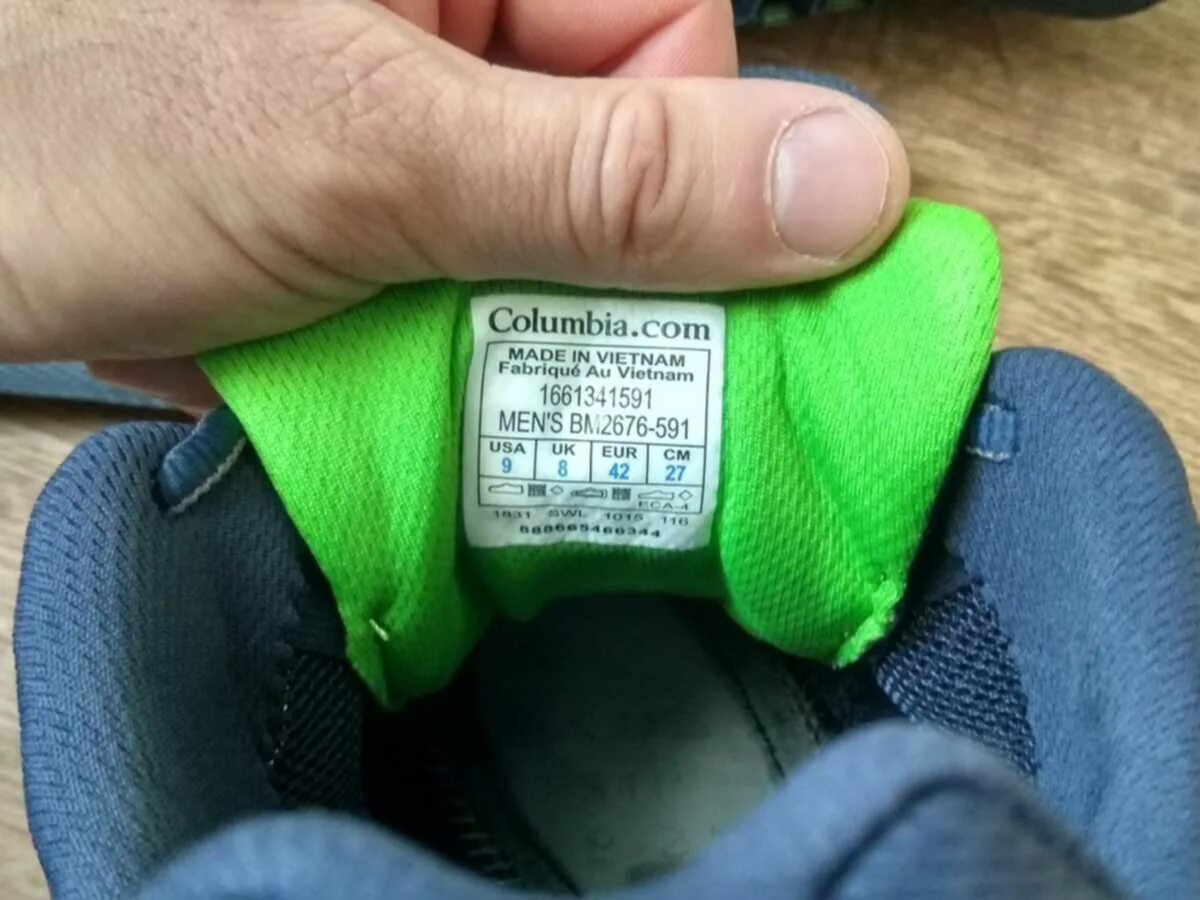 Columbia Gore Tex бирка. Оригинальная бирка коламбия. Бирка коламбия обувь.