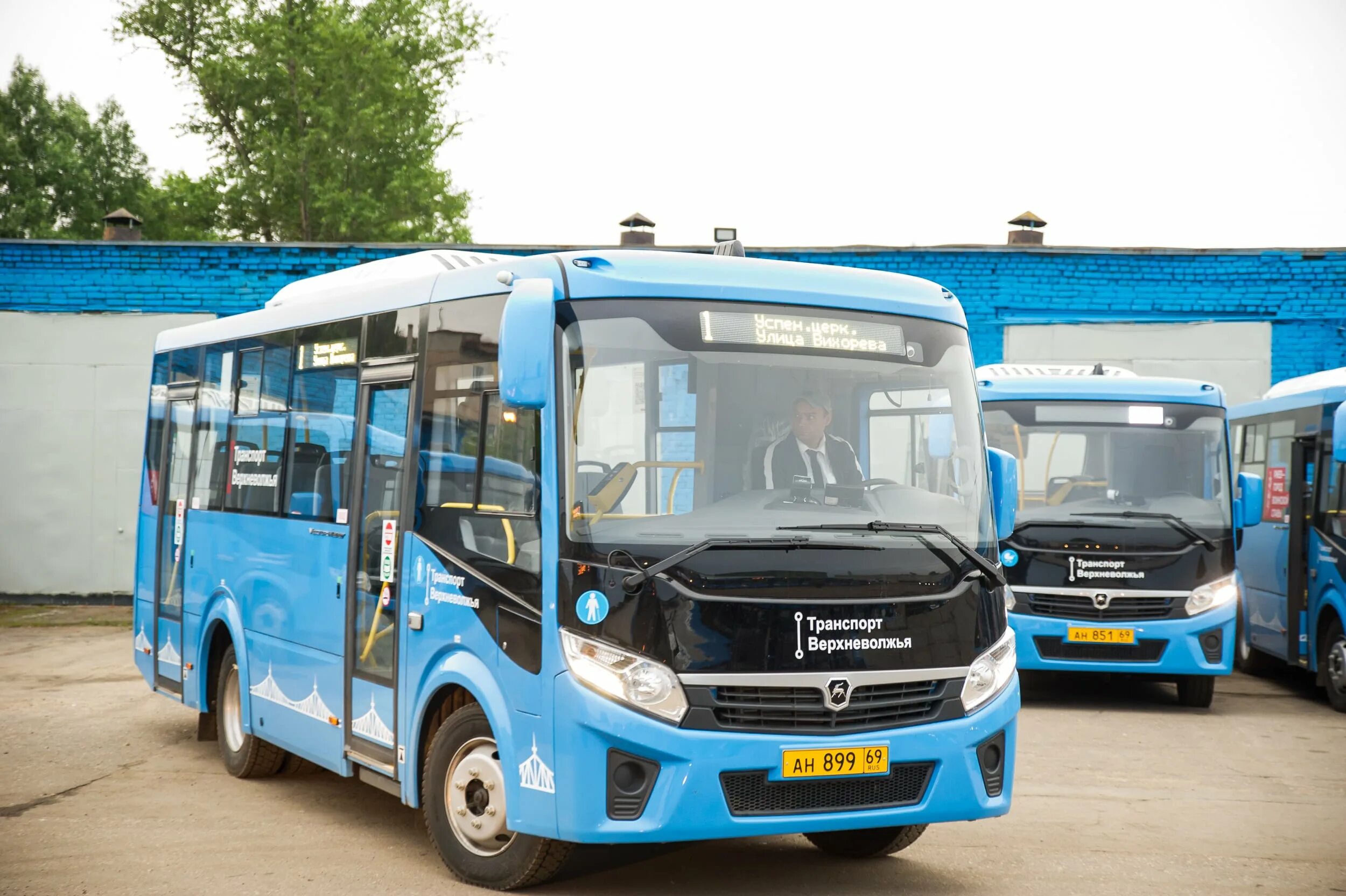 Лиаз 4292 кабина. Автобус транспорт верхневолжья. Автобусы ржев. 1430 автобусов. Новые автобусы в ржеве.