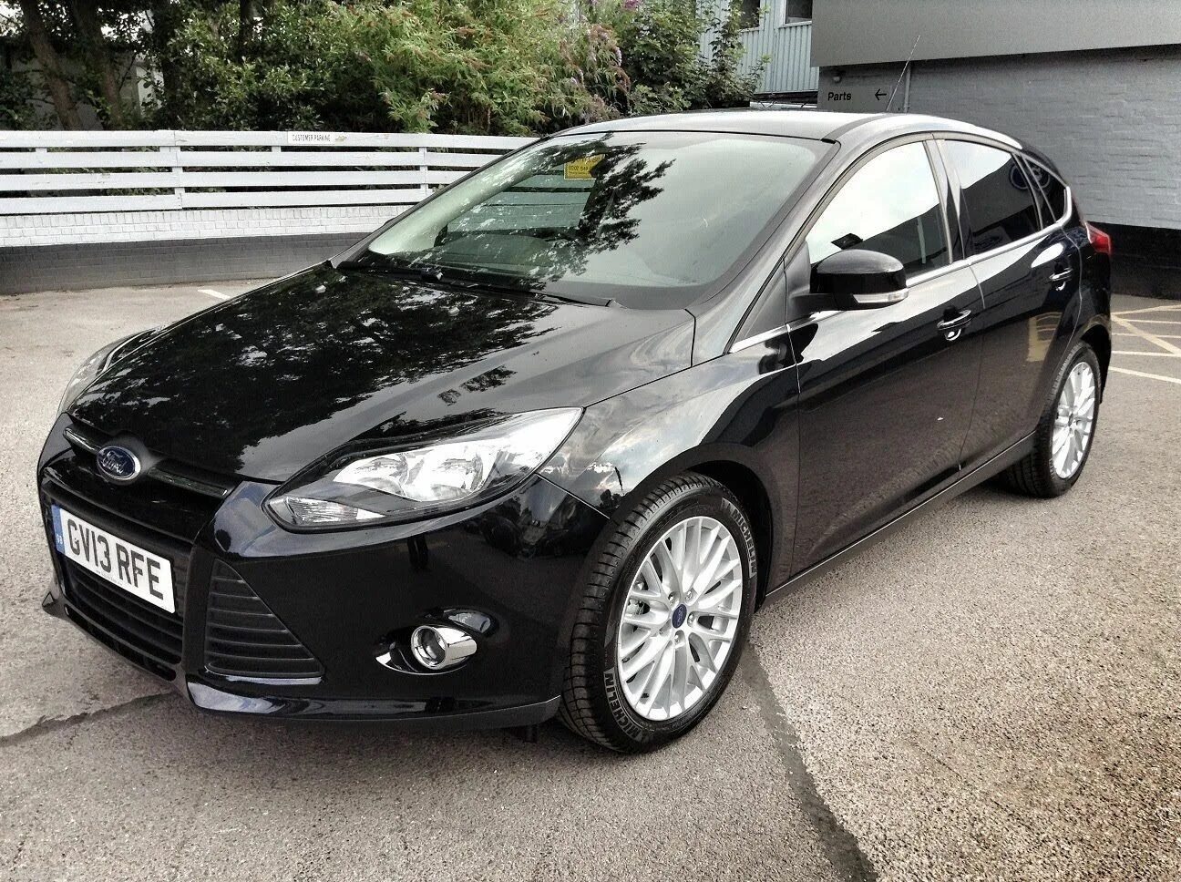Краска ford focus panther black. Panther black краска. Краска ford focus panther black. Panther black ford. Lexus lc black panther.