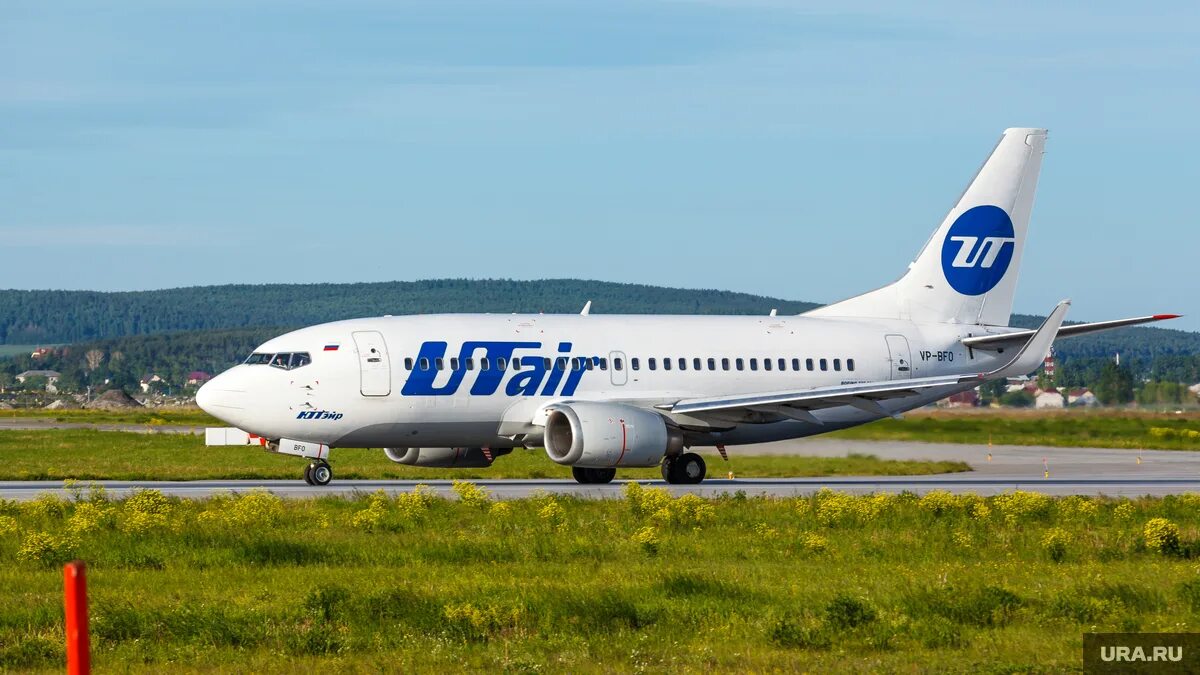 ютэйр авиабилеты. игарка уфа рейс ютэйр. самолет ютэйр boeing 737-800. а320 ютэйр. авиакомпания ютэйр.