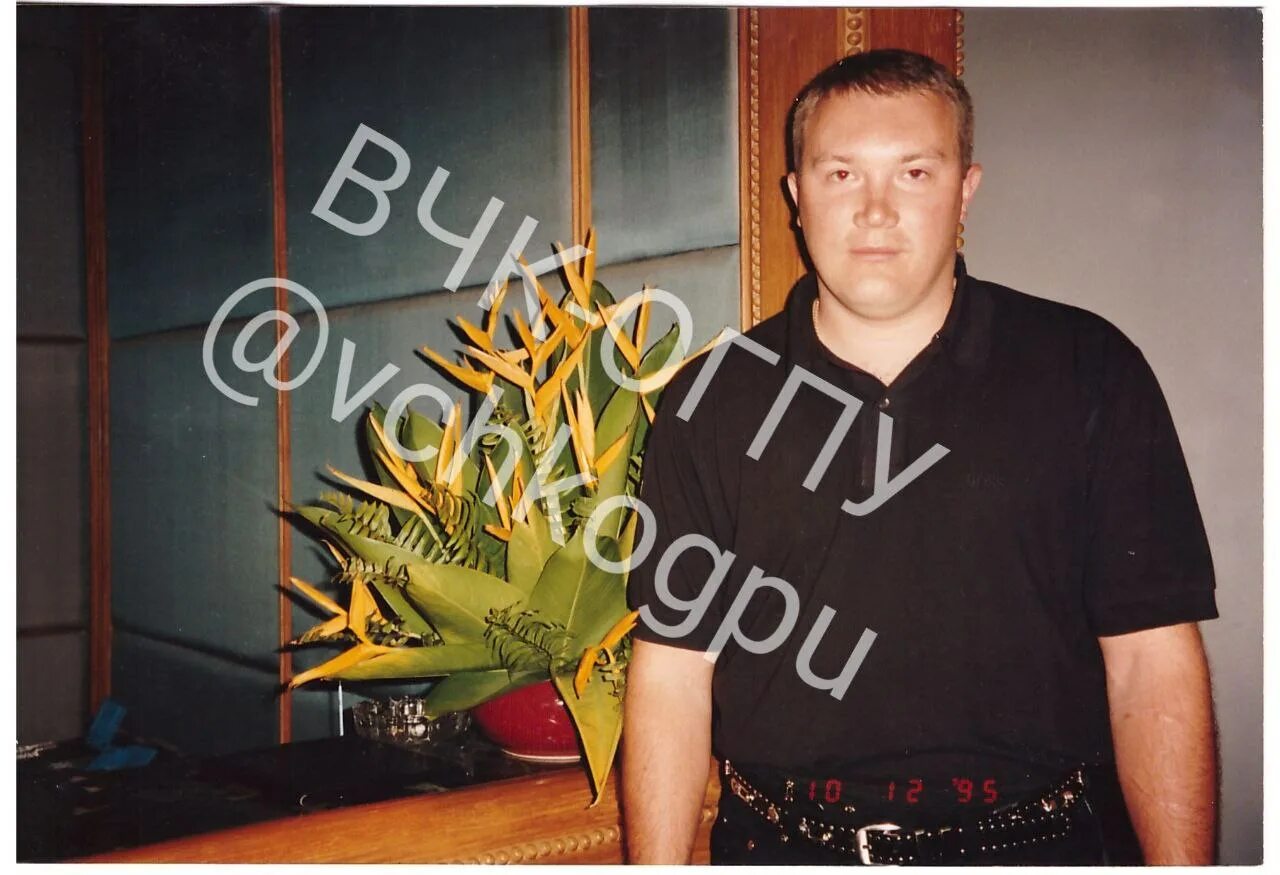 студия красоты е куракиной рязань. виталий родионов чак. усы куракиной. усы куракиной. студия куракиной рязань.