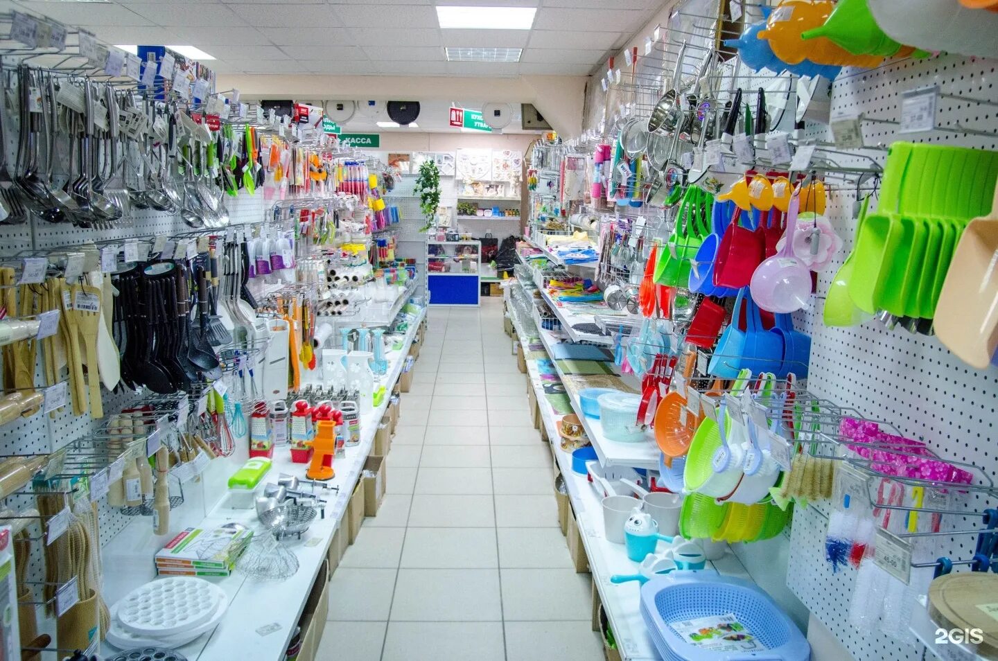 смирнова 9 томск. томские товары красноармейская. игра "магазин". витрина игрового магазина. белинского 29 томск.