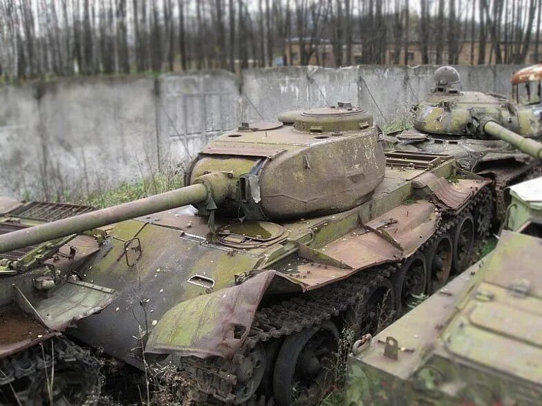 Т б использование т с. Т44 танк. Т 44 И Т 54. Т-44 средний танк. Т-44мс.