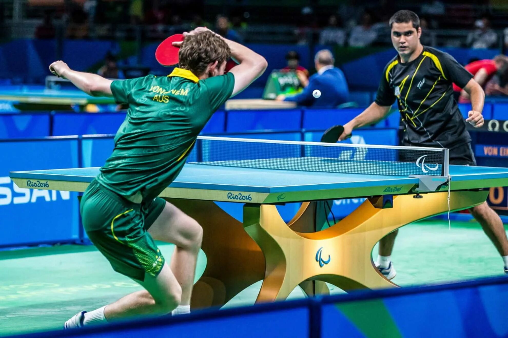Фнтр настольный. Пинг-понг и настольный теннис. Table Tennis игра. Спорт настольный теннис. Настольный теннисист.