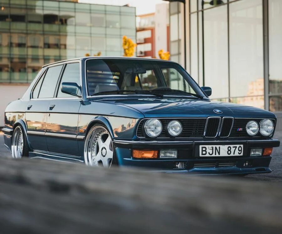 М 535. Bmw e28 m535i. bmw e28 535i. bmw e28 alpina. bmw 28.