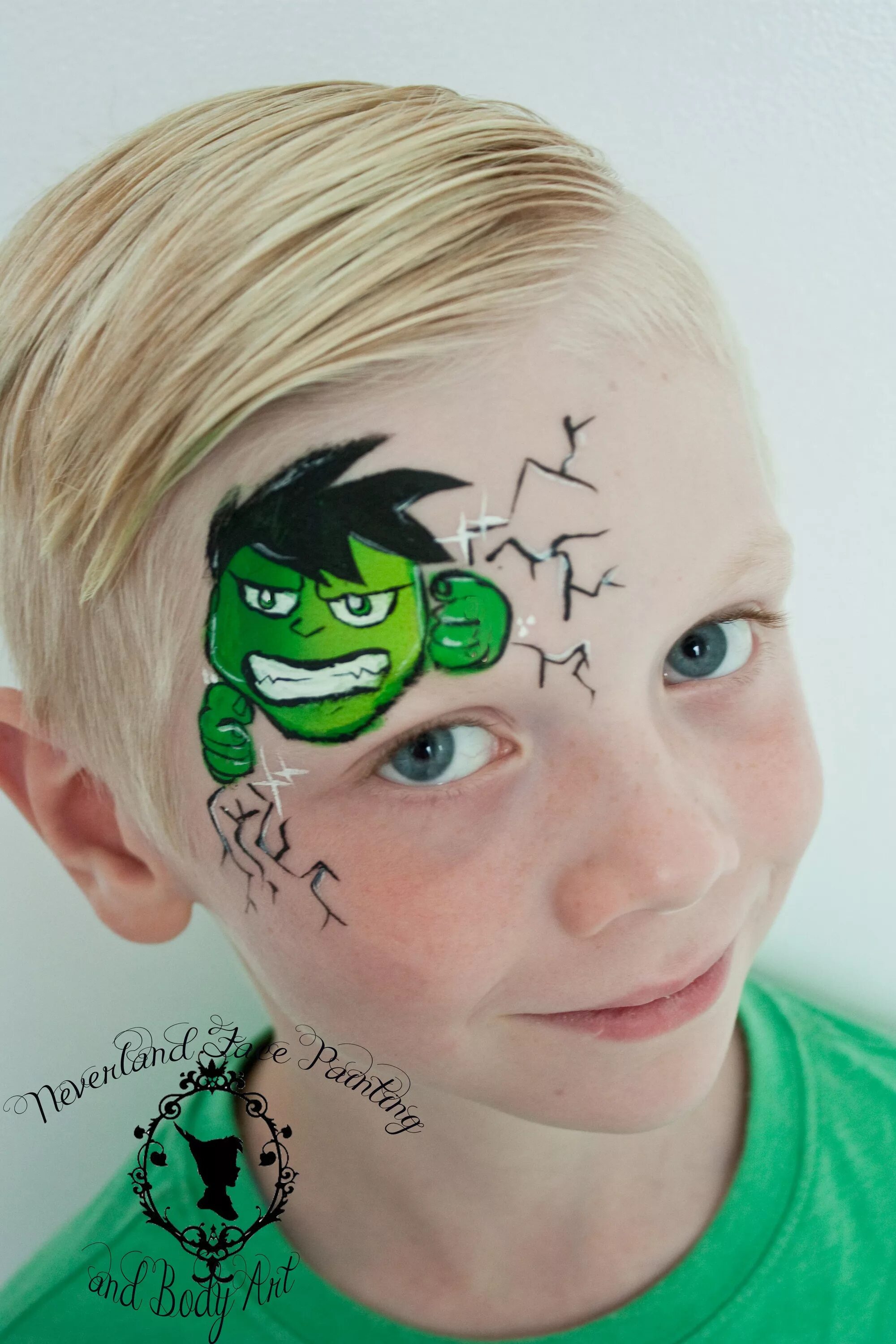 Smashing face