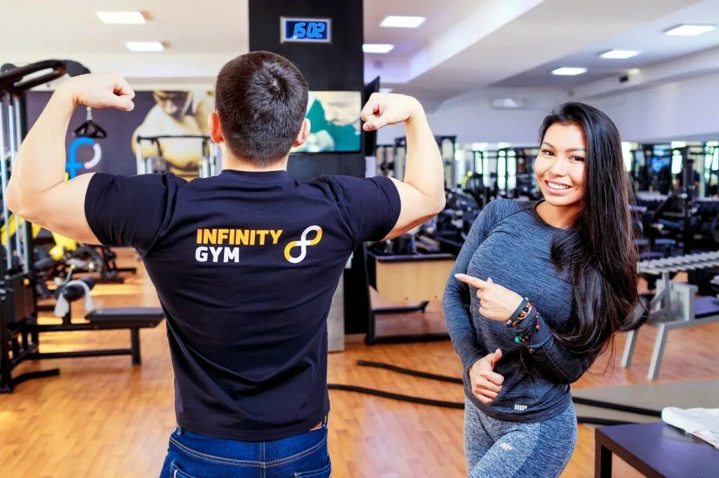 Infinity fitness. Джим Инфинити. Инфинити фитнес. Тренажерный зал Инфинити.