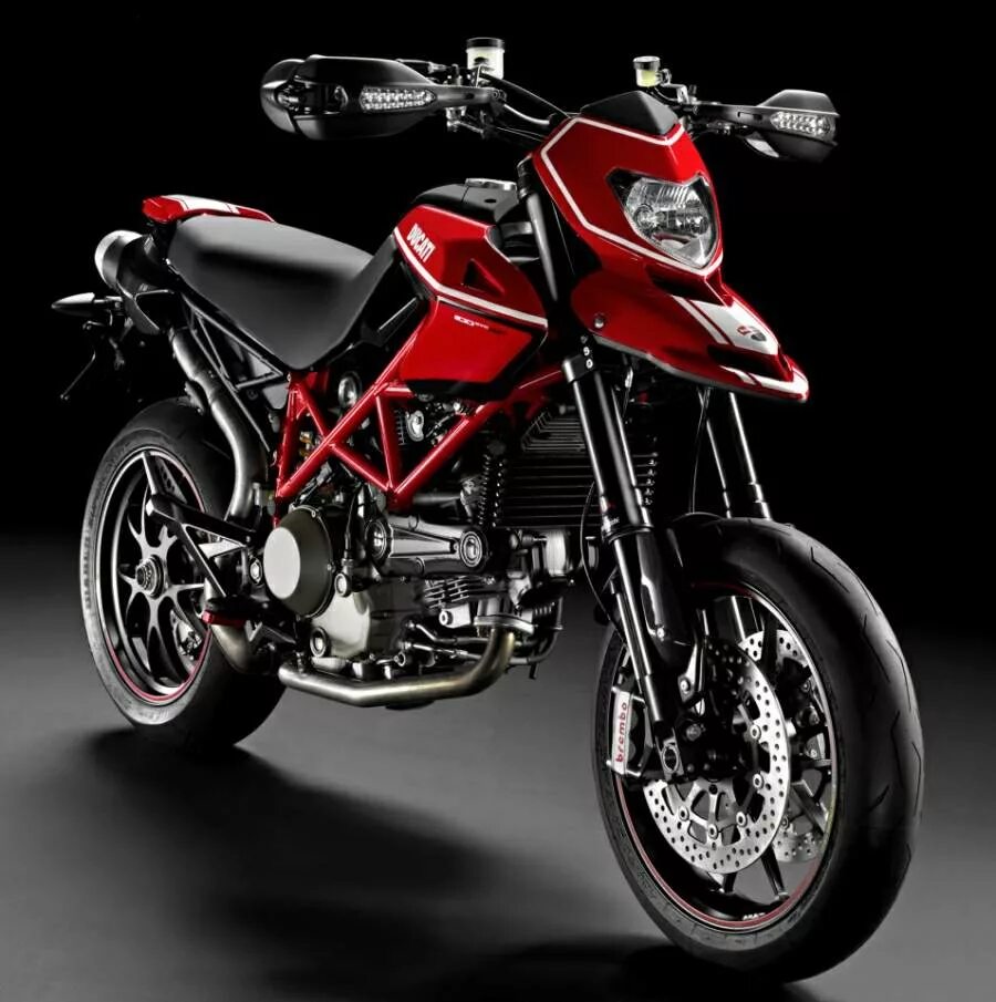 Байк чье производство. Ducati Hypermotard 1100 EVO SP. Мотоцикл Ducati Hypermotard. Ducati Hypermotard 1100. Ducati Hypermotard 950.