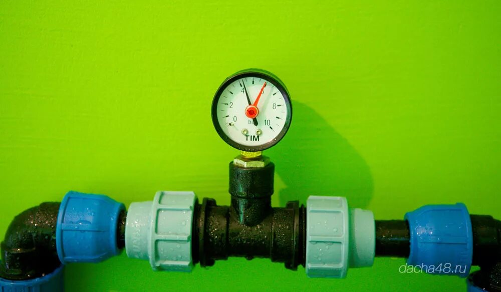 измеритель давления воды в трубопроводе. тройник манометр для воды 1/2 дюйма. редуктор давления dn100 монтаж. манометр для измерения давления воды в водопроводе 1/2 резьба. установить манометр давления в системе водоснабжения.