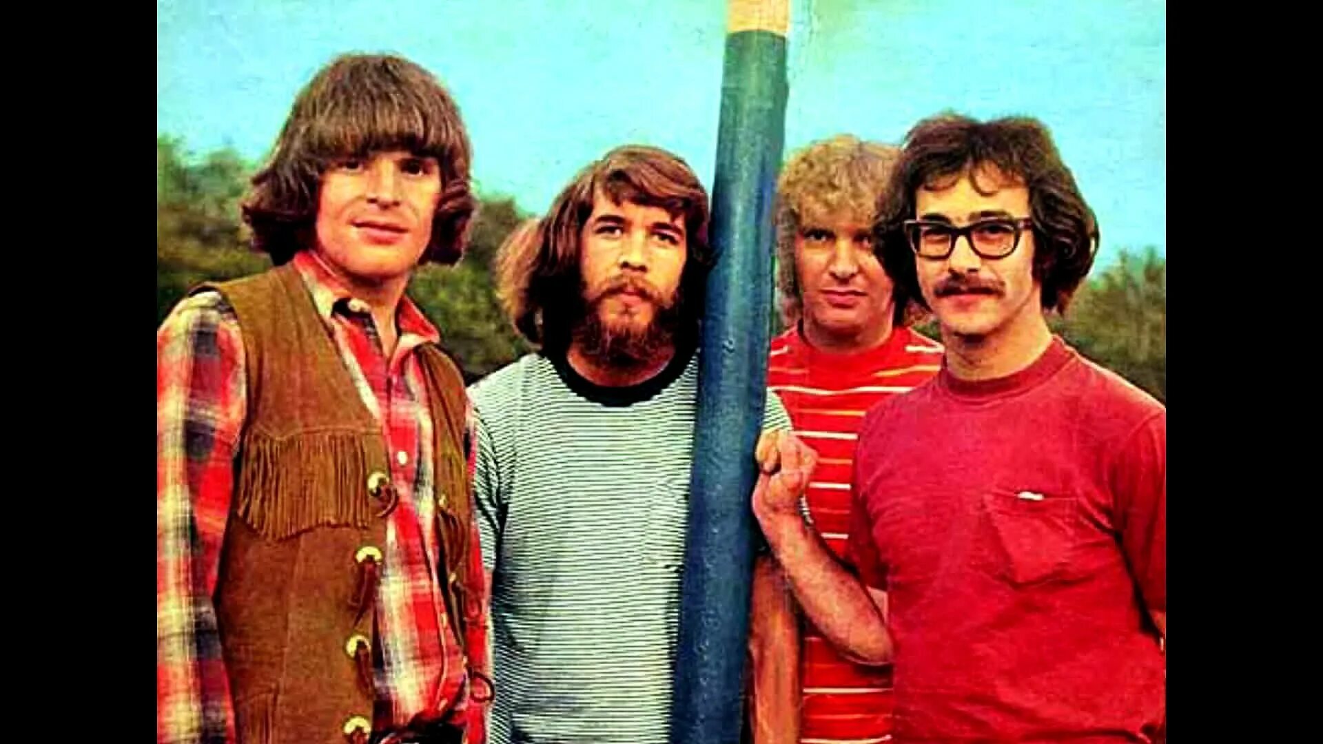 Creedence clearwater rain. Группа Creedence Clearwater Revival. Creedence Clearwater Revival 1969. Creedence Rain. Have you ever seen the Rain? Джон Фогерти.