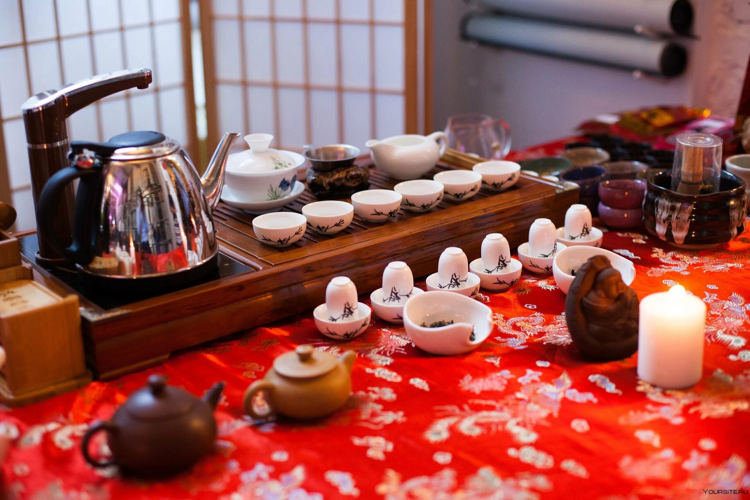 Суть чайной церемонии. Чайная церемония гунфу ча. Китайская чайная церемония гунфу ча. Чайные традиции Китая гунфу ча. Китайская чайная церемония Гун фу.