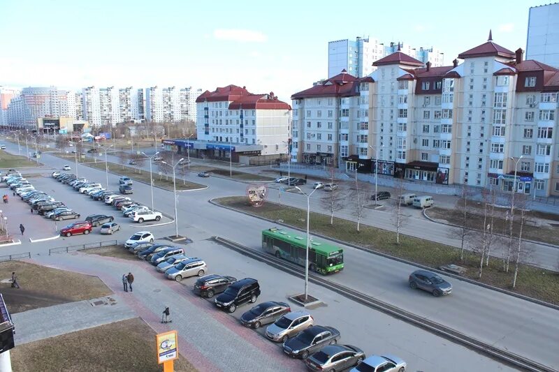Город нижневартовск улица ленина. Нижневартовск центр города. Улица ленина нижневартовск. Ул,. Ленина 34 нижневартовск.