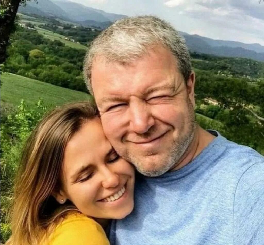 Робак чей сын. Робак актер.