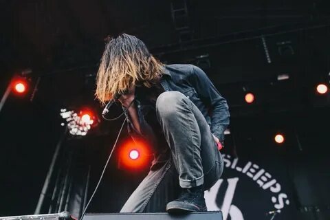 Sleep sleep live live