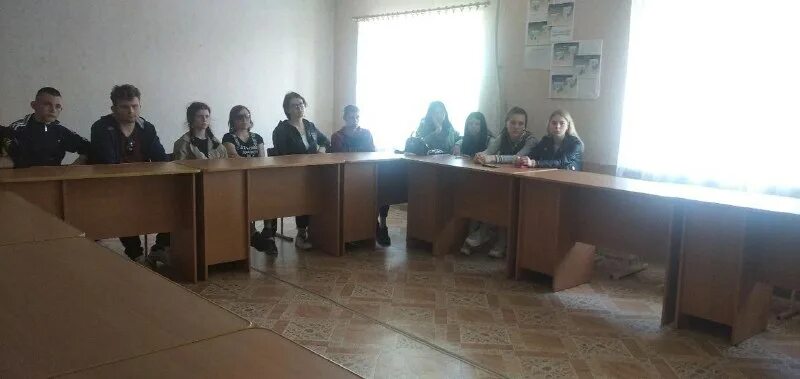 гбоу спо лнр "краснолучский колледж промышленности и сервиса" фото. коррекционная школа бузулук. стахановский колледж им петрова. иерей сергий макарычев. луганский колледж информационных технологий и предпринимательства.