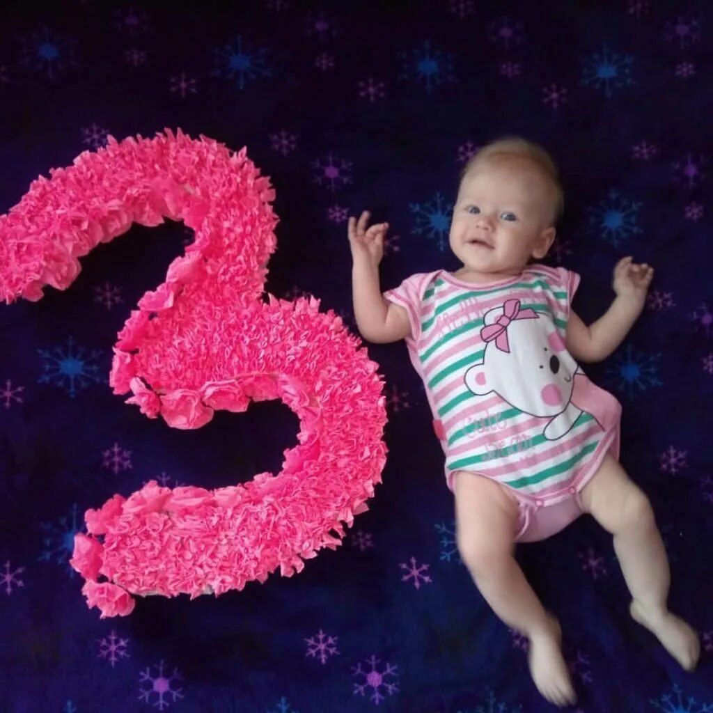 фотосессия ребенку 3 года. фотосессия 3 годика. фотосессия 3 года мальчику в студии. стрижки для малышей мальчиков 3 года. фотосессия ребенку 3 года.