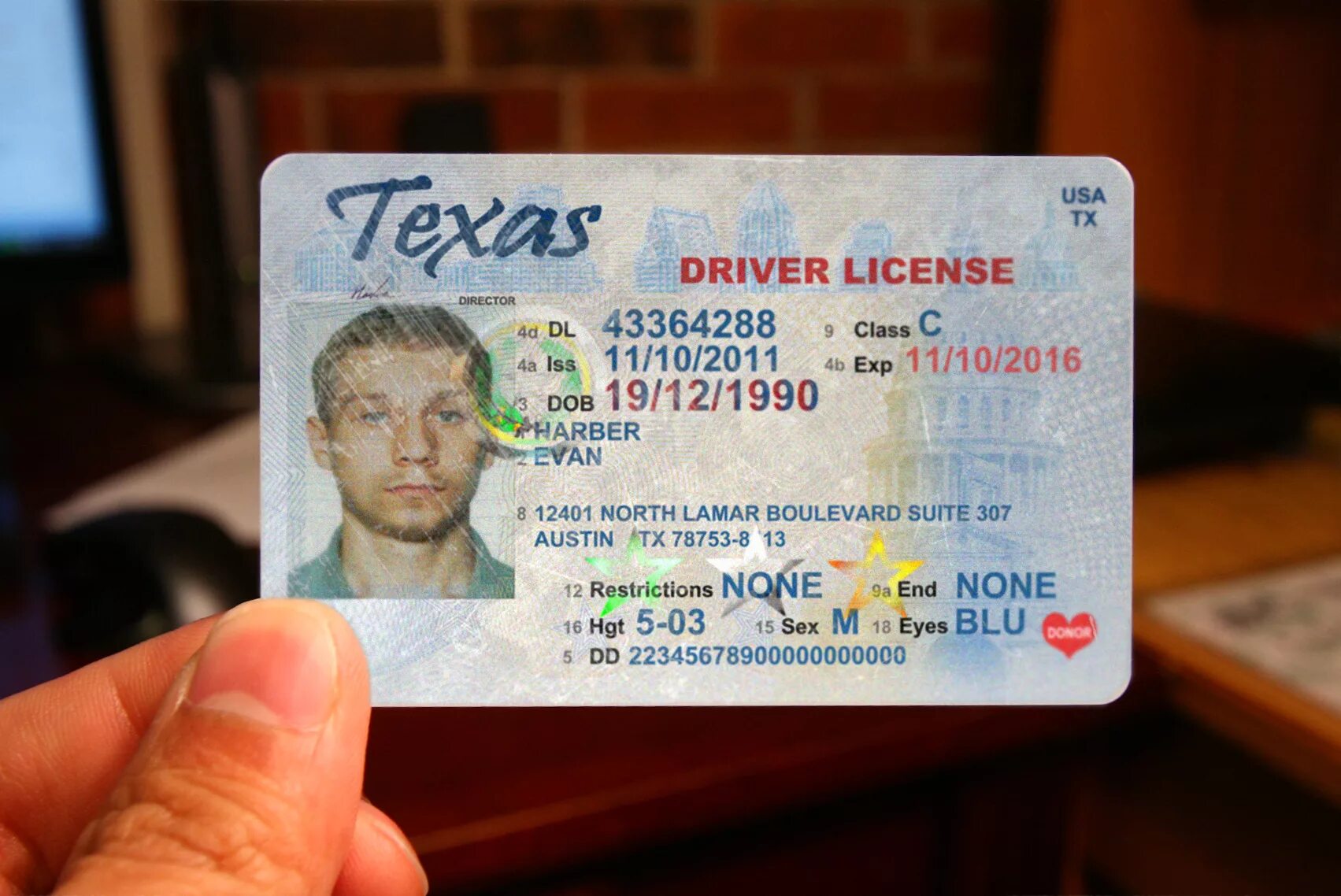 License us. ID карта. Идентификационная карточка.