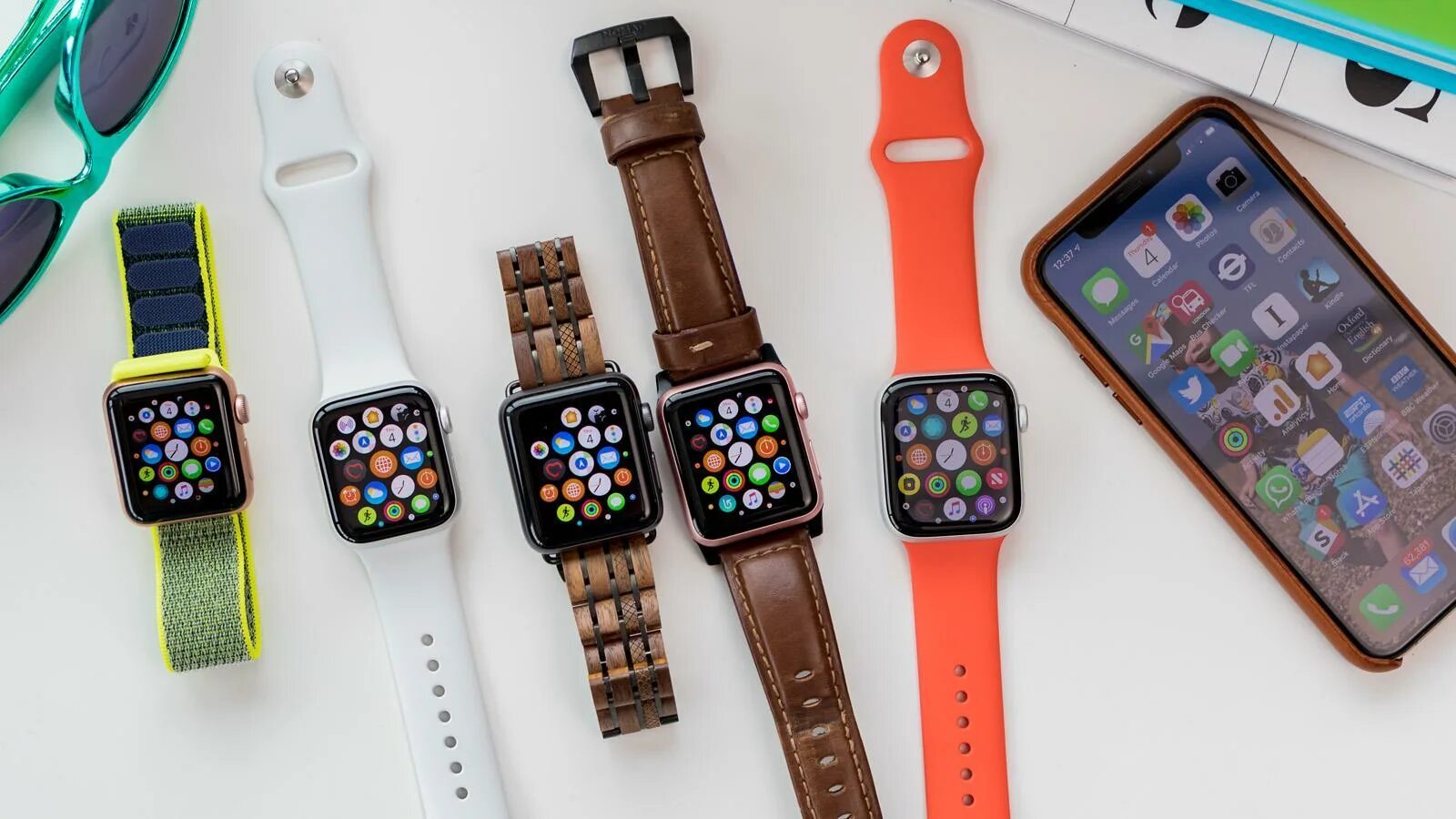 Apple watch 8 ru. Apple watch 6. Часы эпл вотч 7. Часы эпл вотч 6. Часы эпл вотч 2020.
