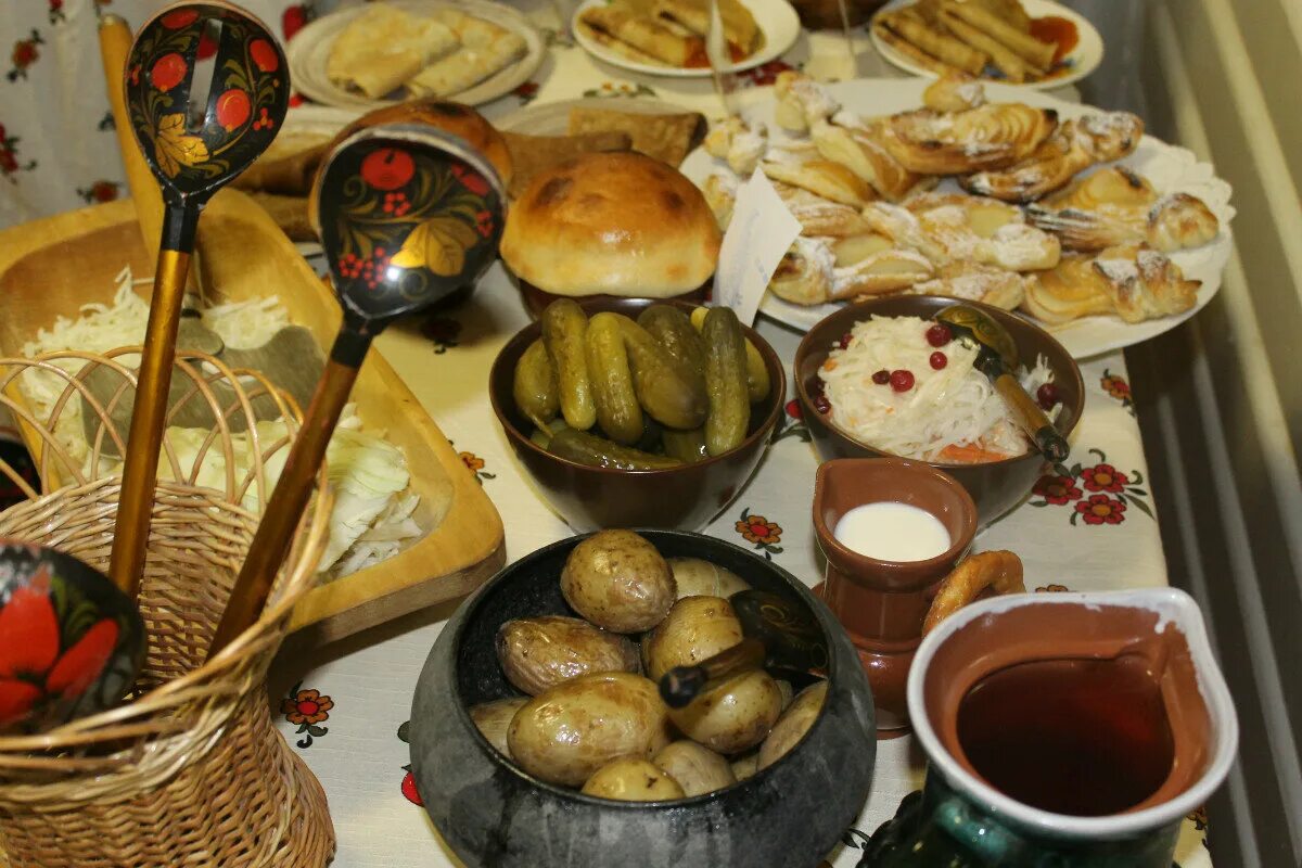 Национальная еда башкир. Национальные кухни наших народов. Национальная кухня. Фестиваль национальной кухни. Фестиваль кухни народов.