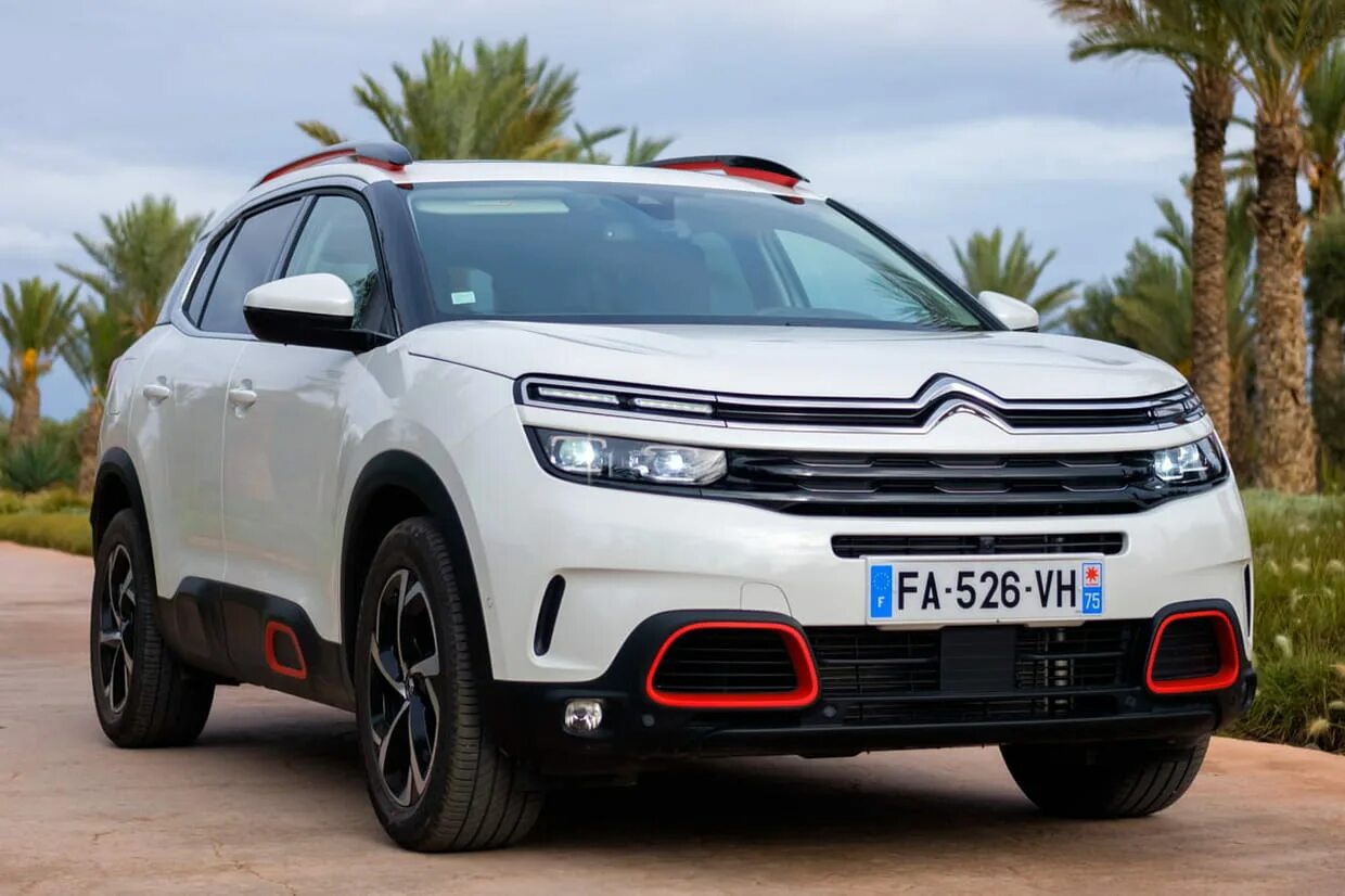 Citroen c5 aircross фото. Citroen c5 Aircross 2022. Citroen c5 Aircross 2019. Citroen c5 Aircross 2021. Citroen c5 Aircross черный.