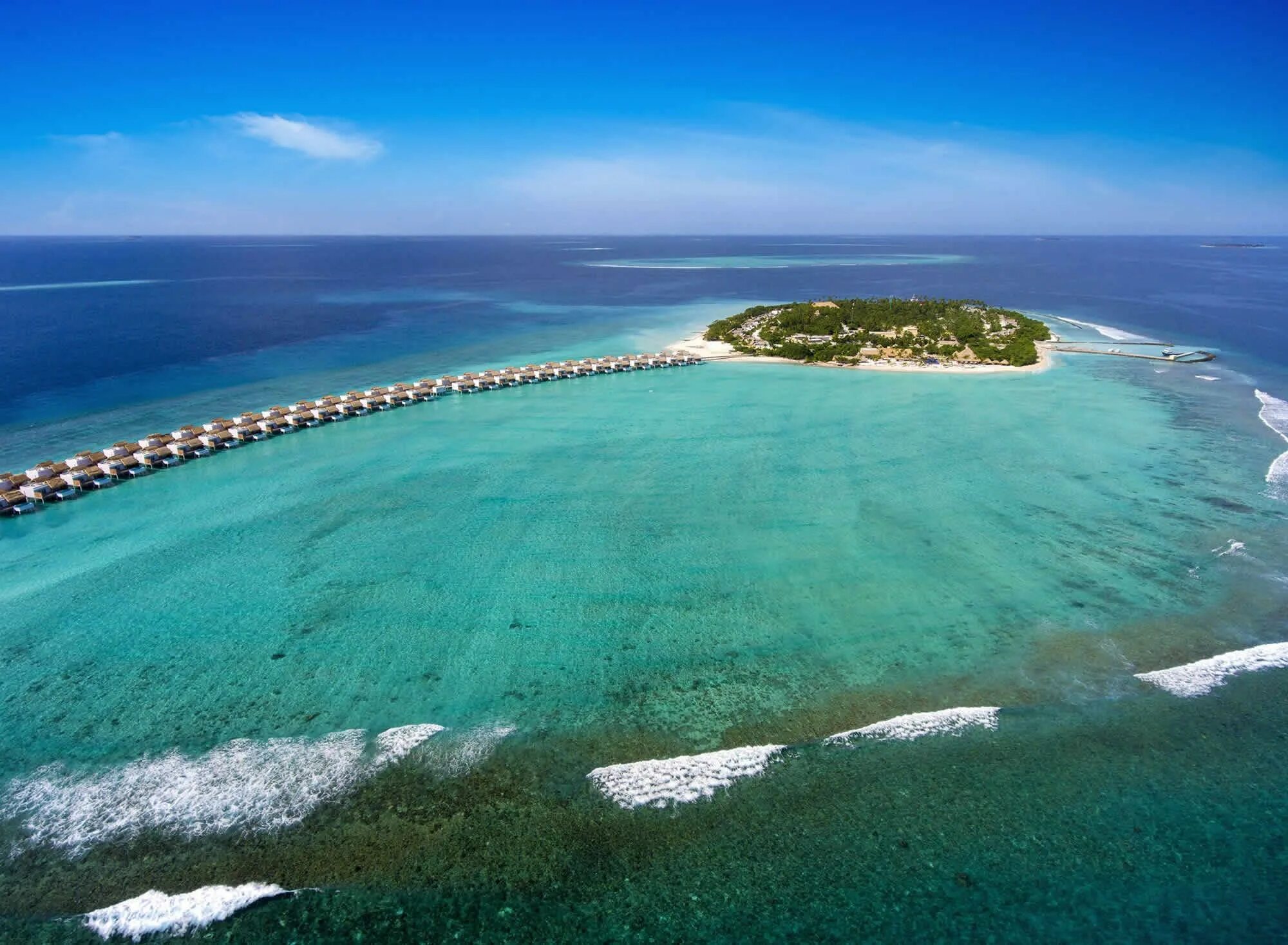 Raa atoll, emerald faarufushi resort & spa 5. Emerald maldives resort spa 5. Эмеральд мальдивы. Мальдивы отель emerald. Отель эмеральд мальдивы резорт.