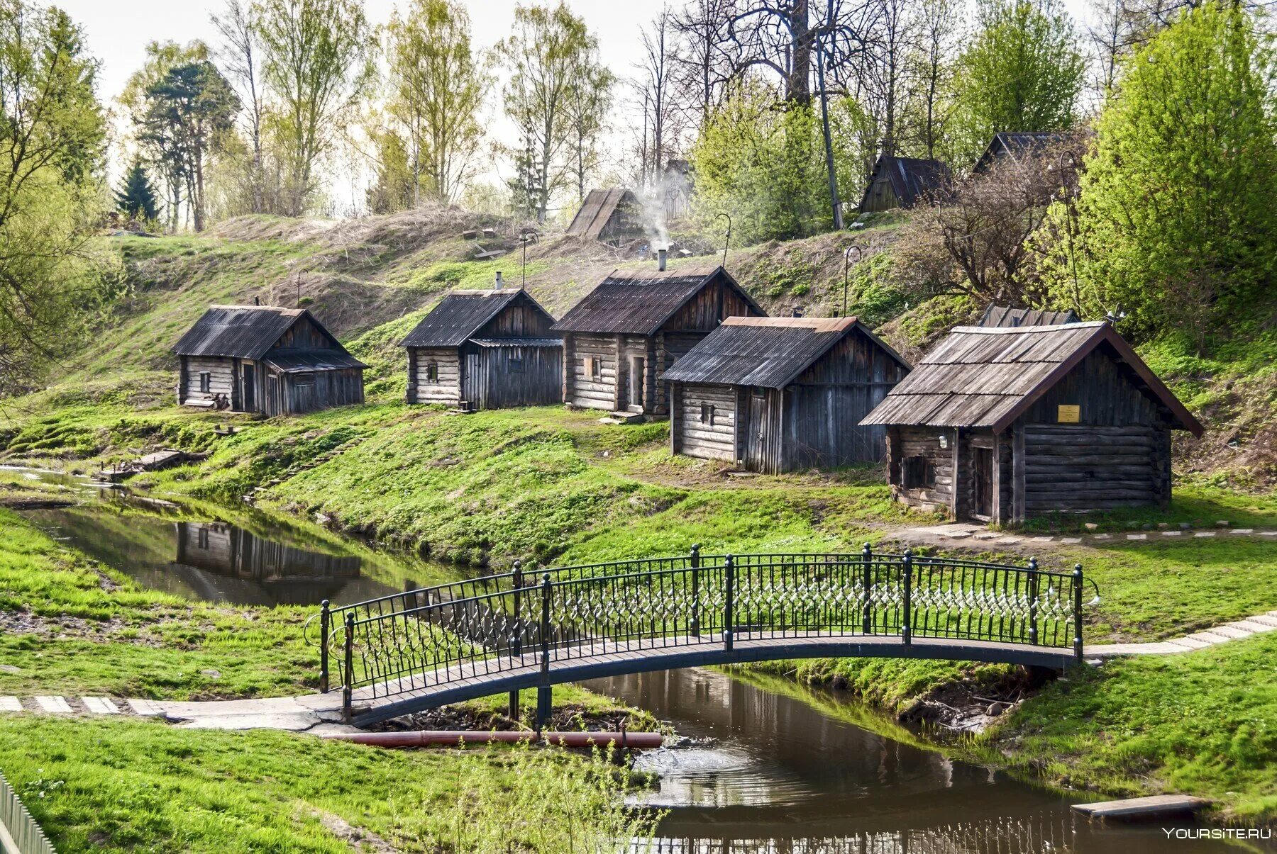 Про русские деревни. Вятское красивая деревня России. Красивые села России. Красивое село. Самые красивые села России.