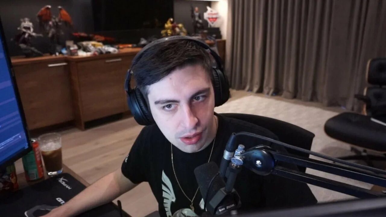 Fenya стример. Стримеры твича 2022. Шрауд твич. Shadowraze стример. Твич стримеры.