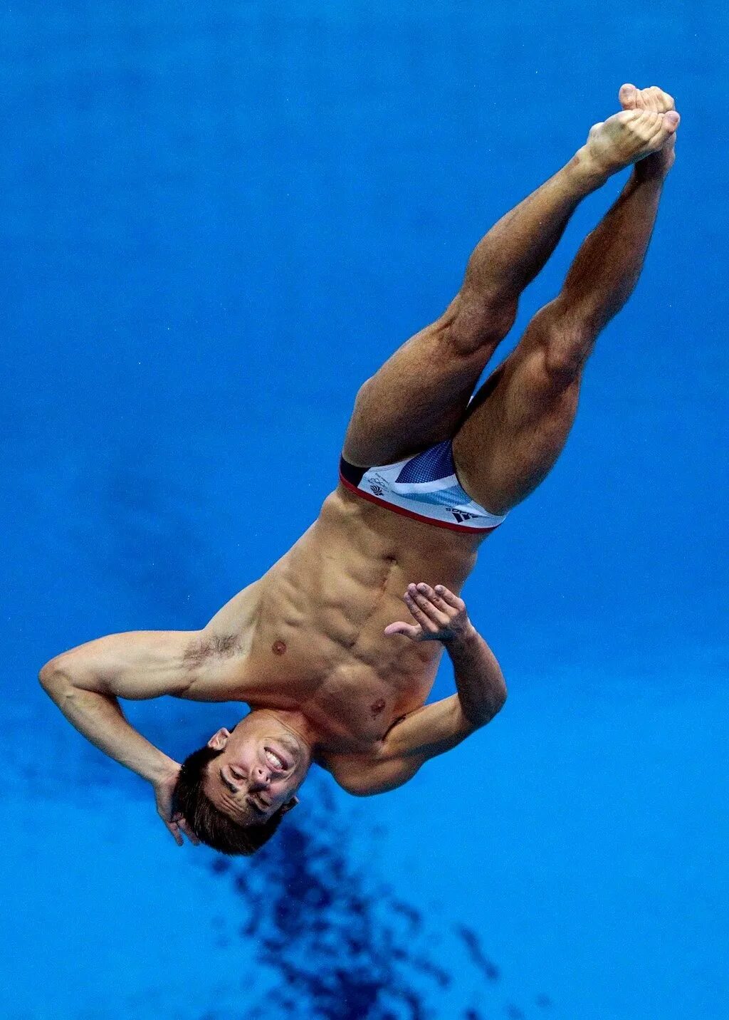 Прыжки в воду. Крис Мирс прыжки в воду. Томас Бейли прыжки в воду. Денис Клюкин прыжки в воду. Рик Винтерс прыжки в воду.