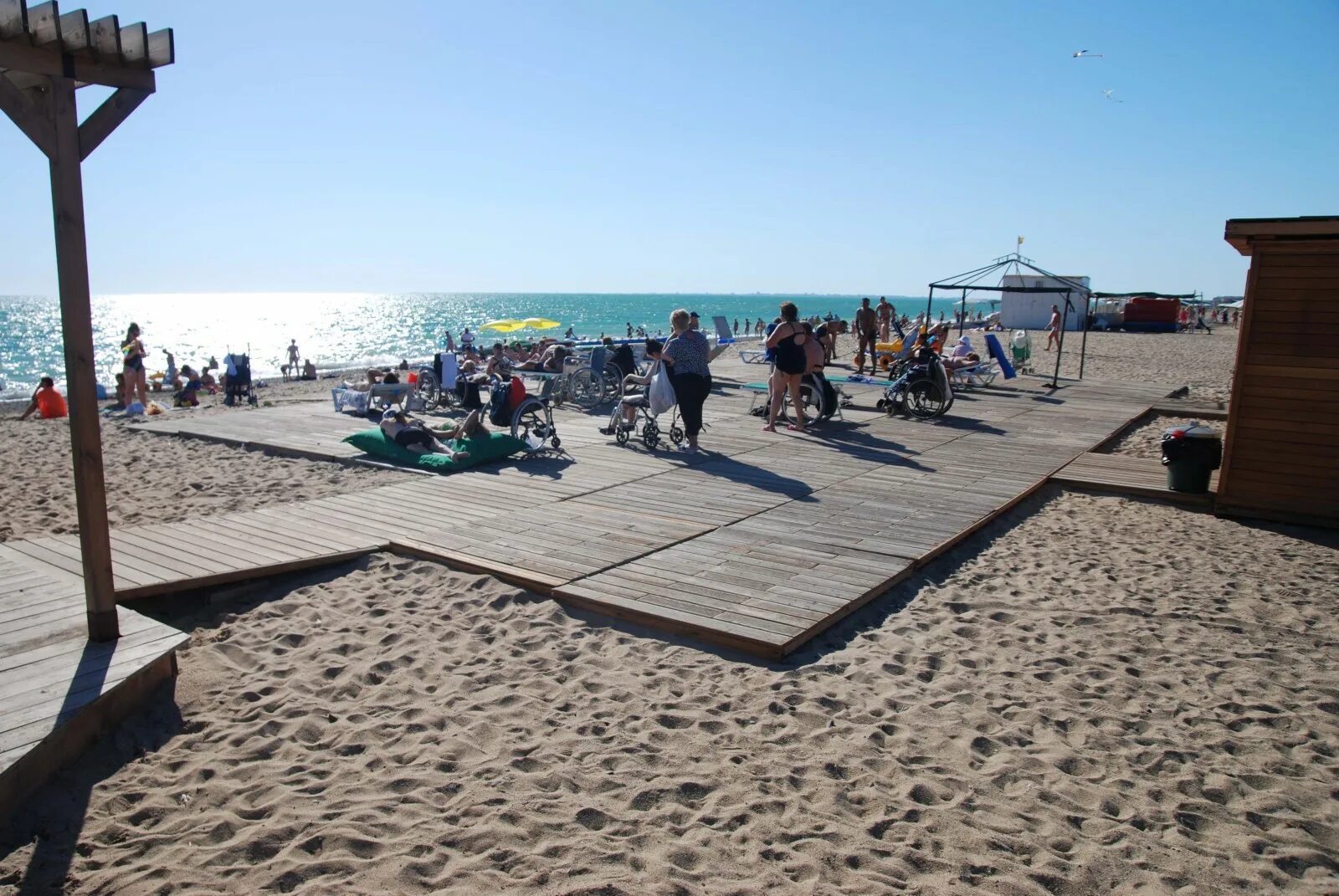 Отзыв о Пляж Прибой (Крым, Саки) Чистое море, красивые закаты