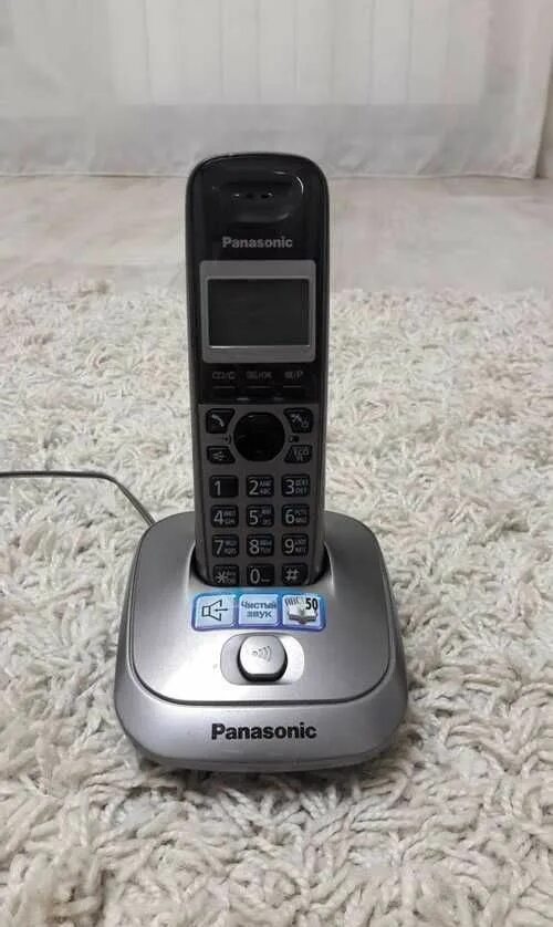 Панасоник kx tg2511ru. Dect panasonic kx-tg2511rum. радиотелефон panasonic kx-tg2511 серый металлик. радиотелефон panasonic kx-tg2511rum gray metallic (аон). радиотелефон panasonic kt 840.