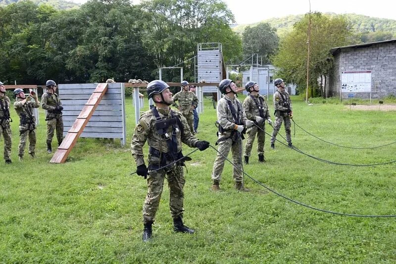 Центр подготовки спецназа. Учебный центр подготовки спецназа. Центорподготовка спецназа. Спецназ УФСИН по Краснодарскому.